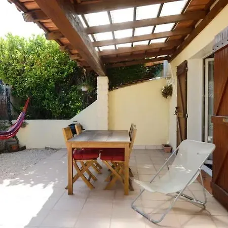 Jolie Chambre Chaleureuse Marseille Exterior photo